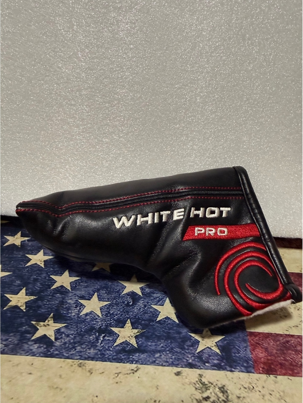Odyssey White Hot Pro Blade Putter Headcover Black Red OEM Golfcore